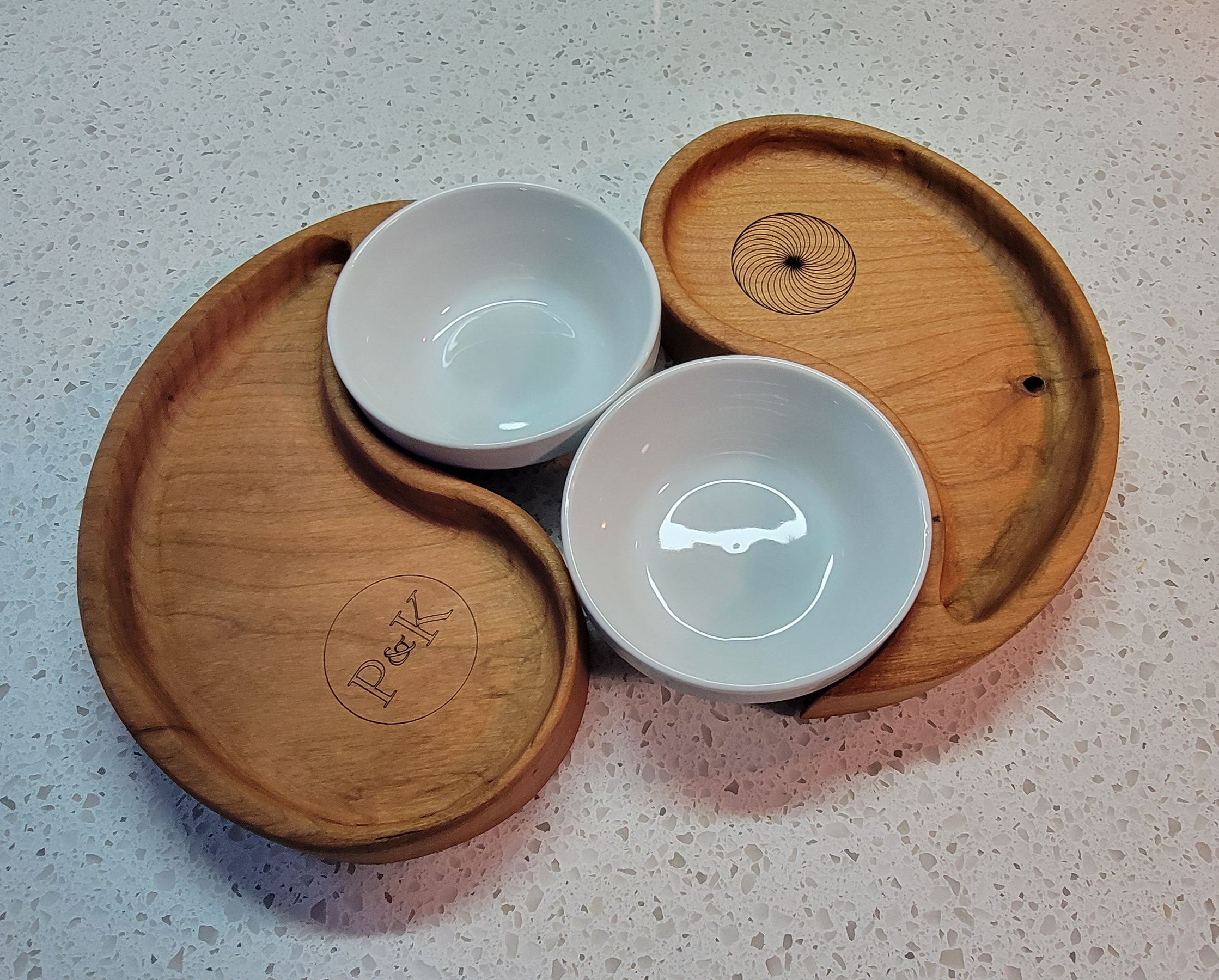 Yin Yang Platter Pair - Image 4
