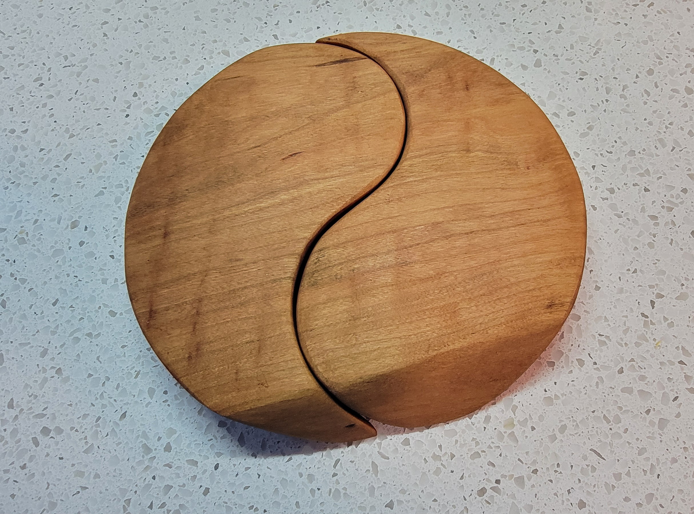 Yin Yang Platter Pair - Image 8