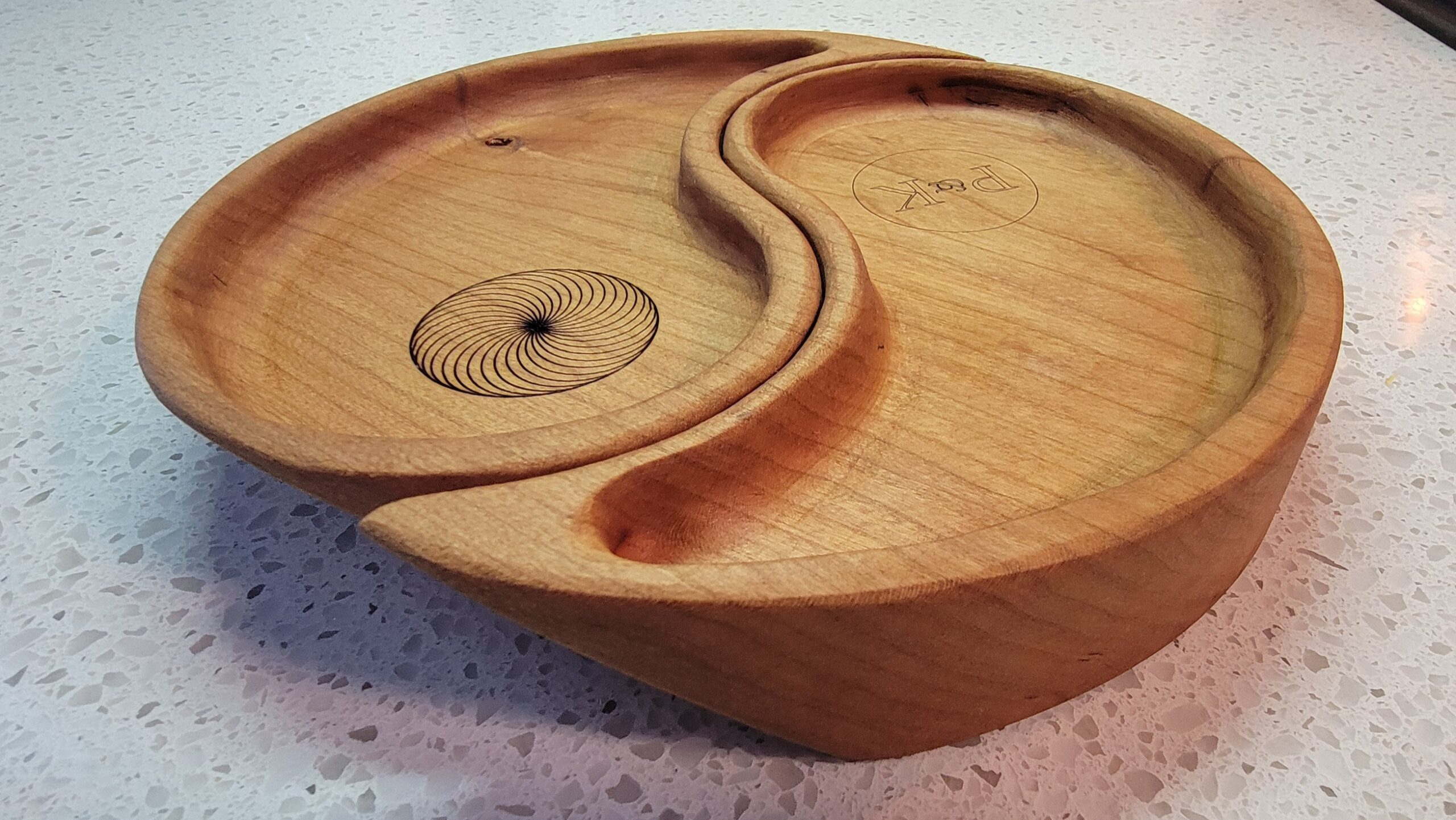 Yin Yang Platter Pair