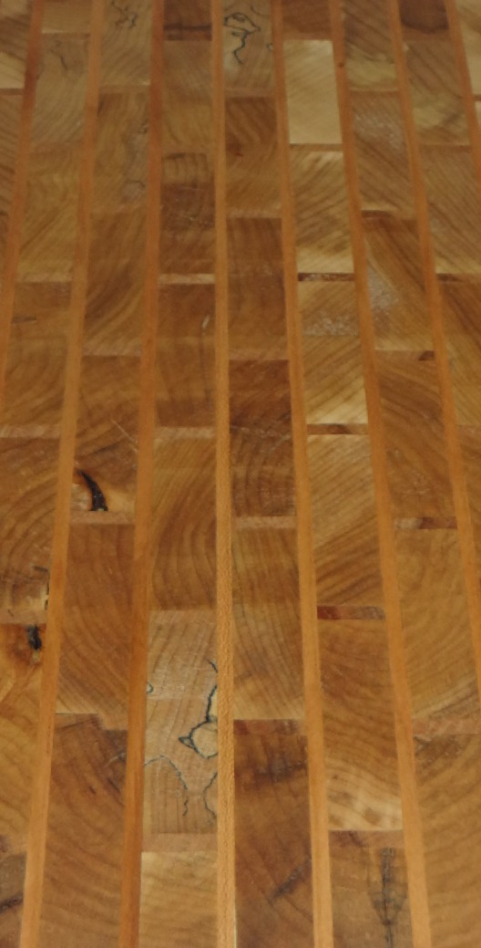 Patterned Hardwood Handmade Cutting Board - Image 7